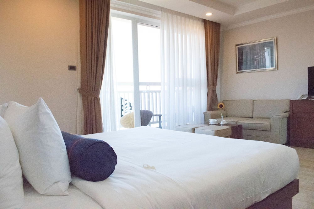 BlueSun Danang Beach Hotel 18/67