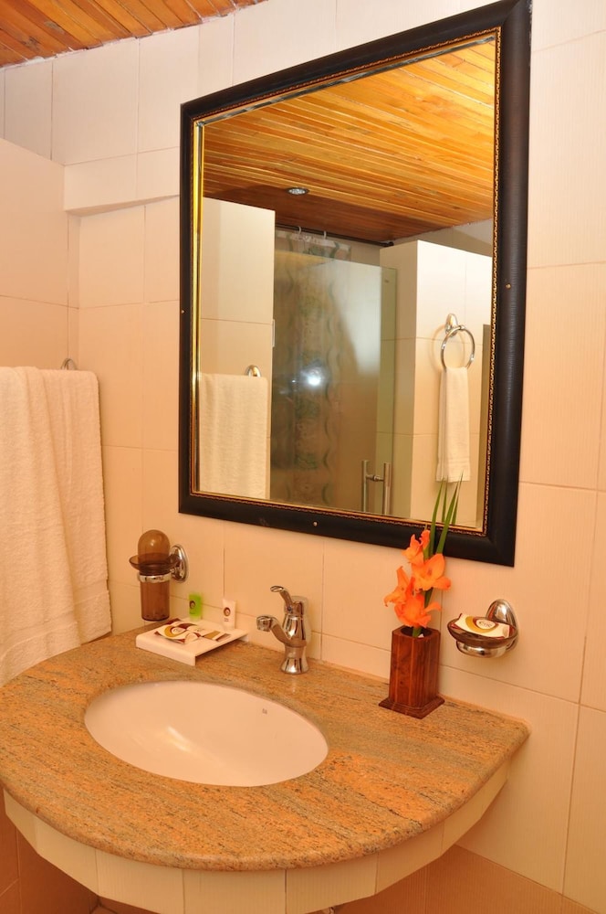 Hotel One Bhurban. 41/45