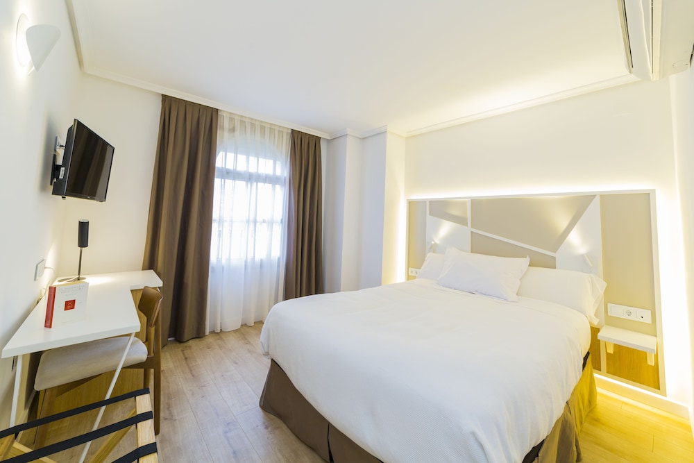 Hotel Canitas Maite Gastronomico 17/38