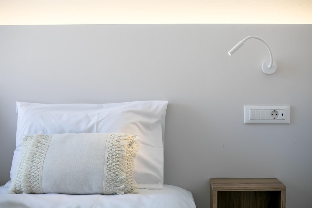 Nikos BnB Rooms photo3