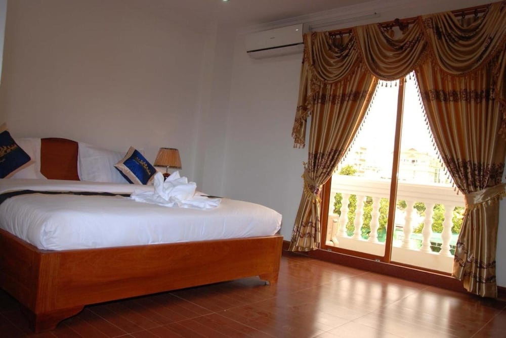 Emerald Bb Battambang Hotel 18/43
