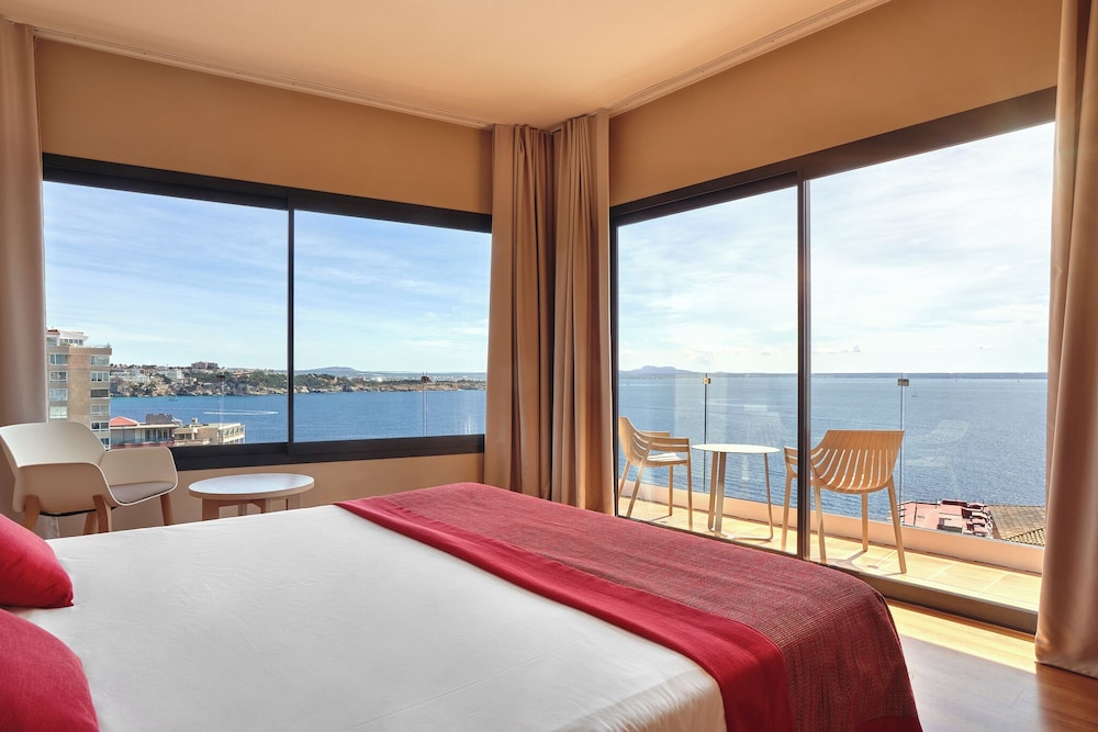Room, Double Bed, Sea Front, Balcony