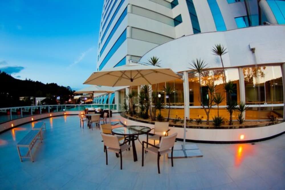 PREMIER PARC HOTEL 33/35