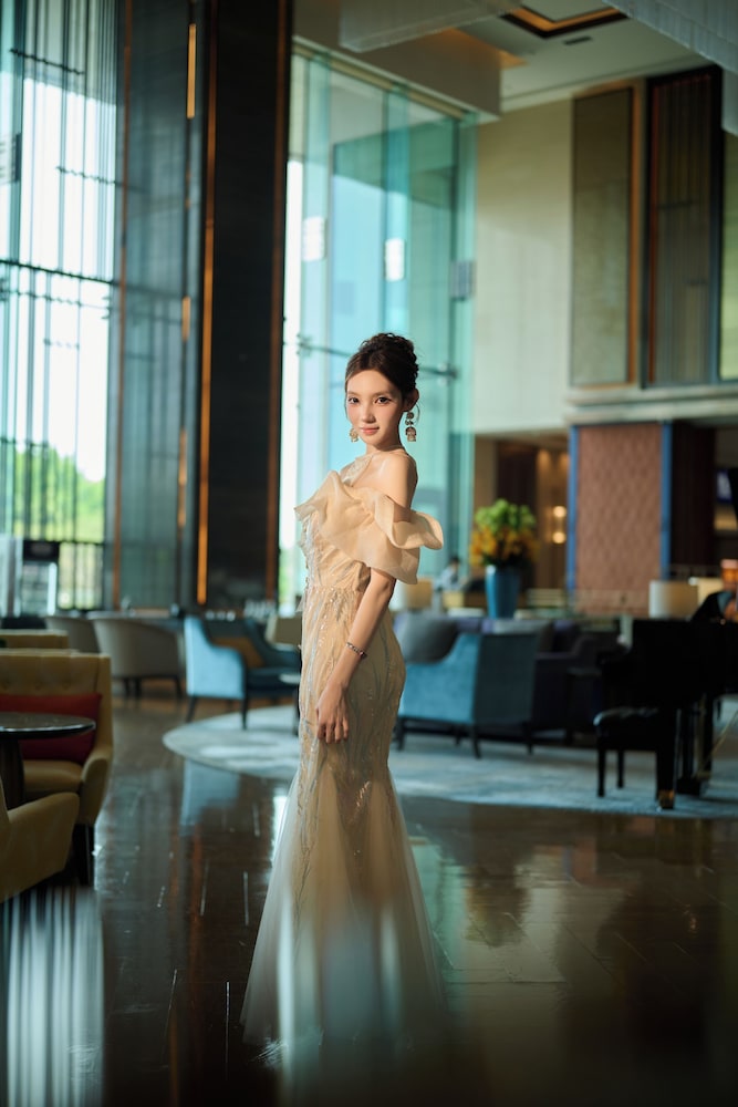 Shangri La Xiamen 7/68