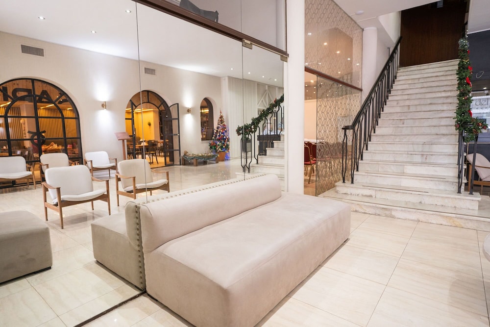 Posada Del Sol Hotel 4/43