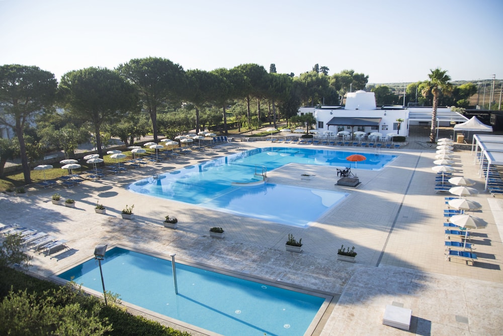 Dolmen Sport Resort 31/66