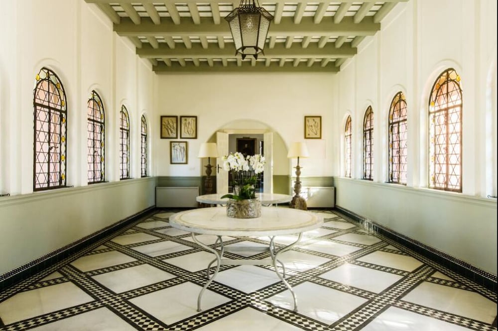 Hotel Castillo De Santa Catalina 2/50