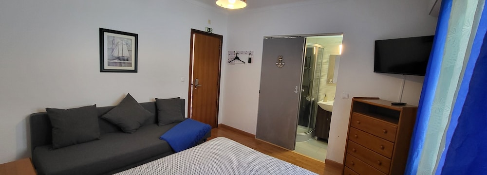 The Hostel Of Alcobaça 32/50