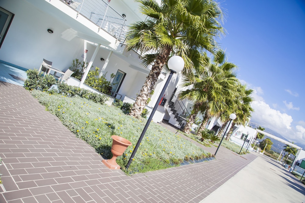 Medea Beach Resort 41/50