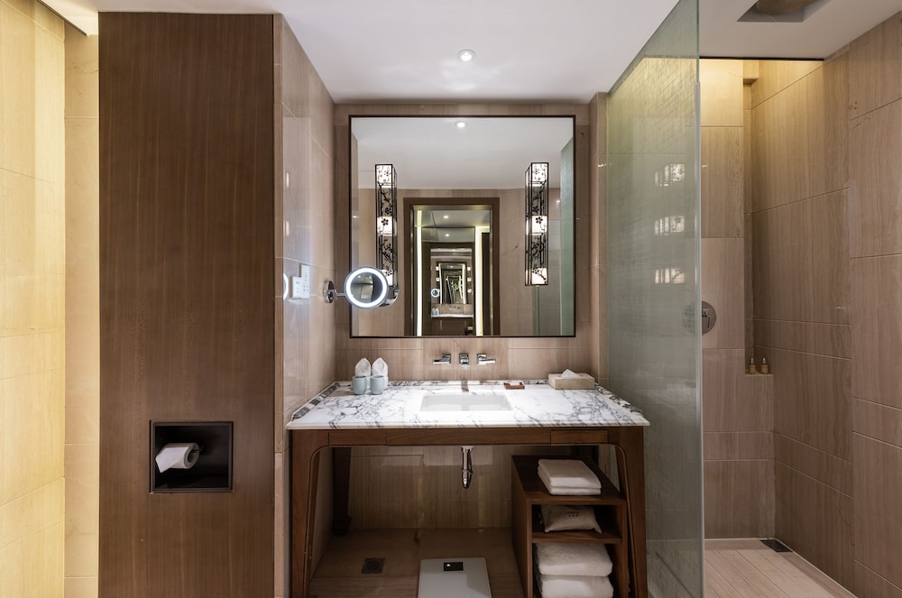 TEA BOUTIQUE HOTEL WEST LAKE 70/70