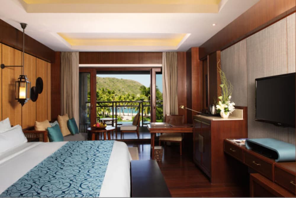 Luhuitou Sanya Resort 20/40