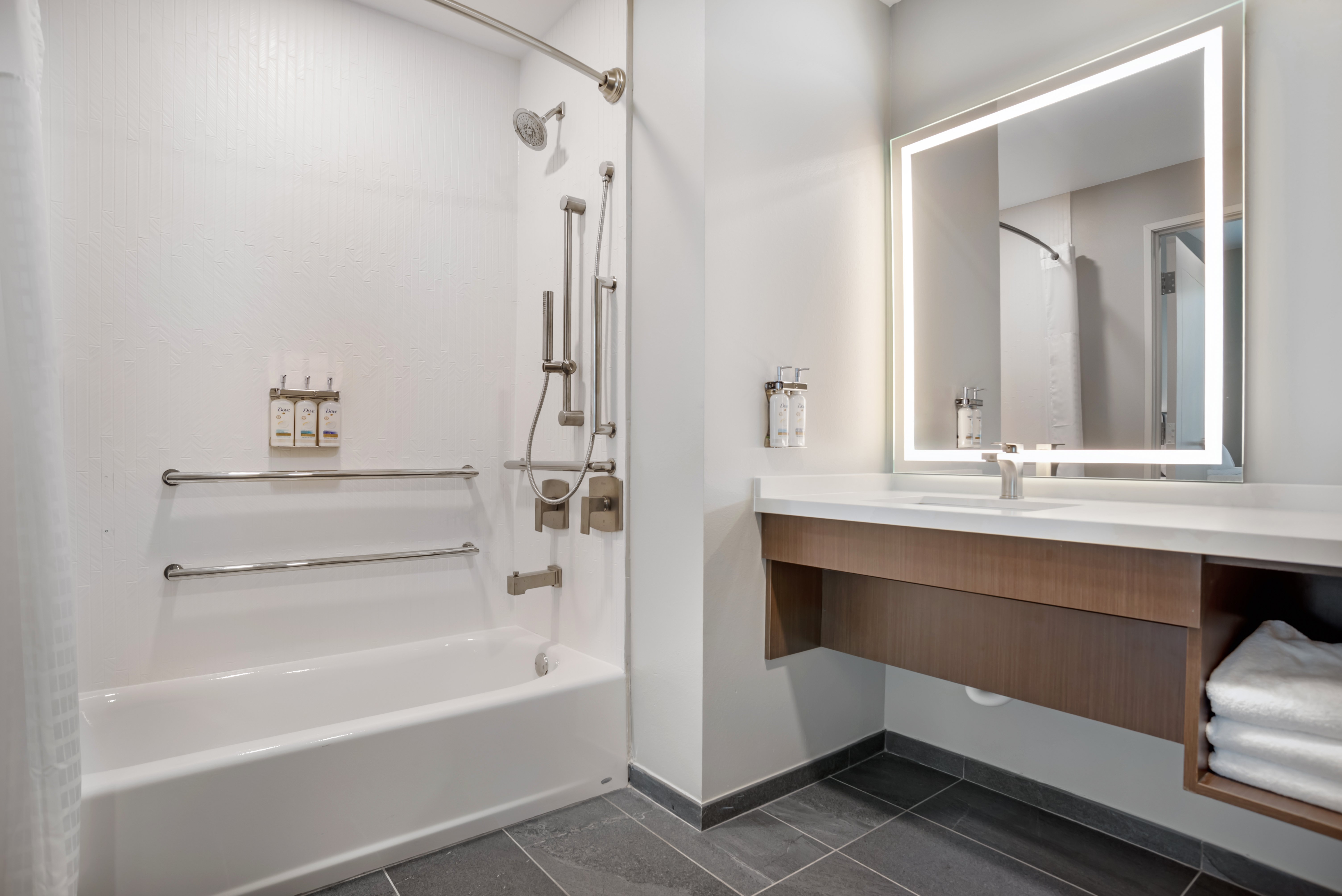 Staybridge Suites Crestview South by IHG 40/45