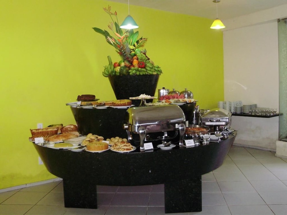 Delta Park Hotel 27/63