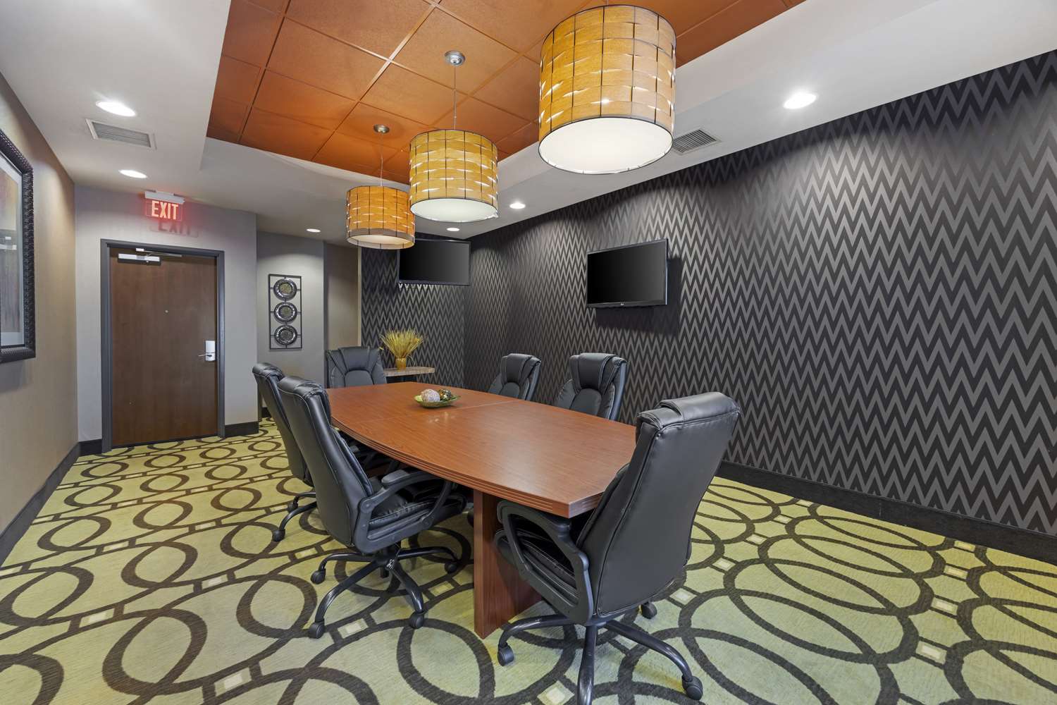 Best Western Plus Tupelo Inn Suites 40/45