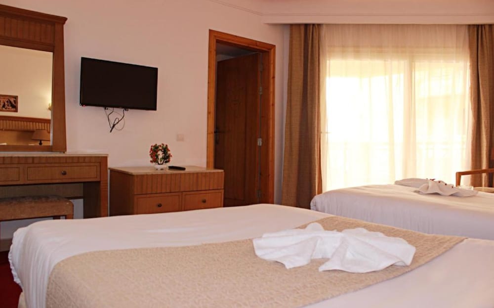 Regency Pyramids View Hotel 22/57