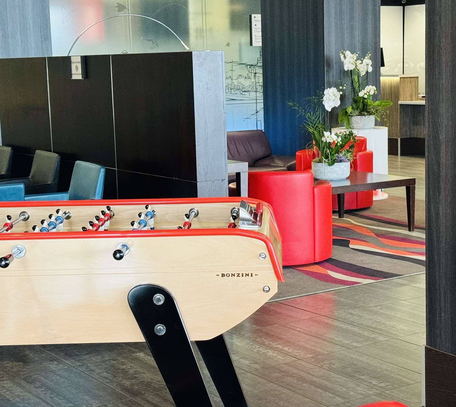 Ibis Rungis Aeroport Paris Orly 19/19