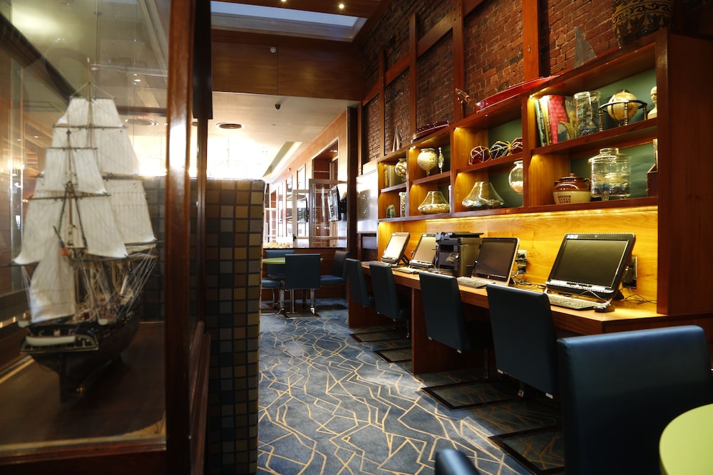 Harborside Inn Of Boston 32/58