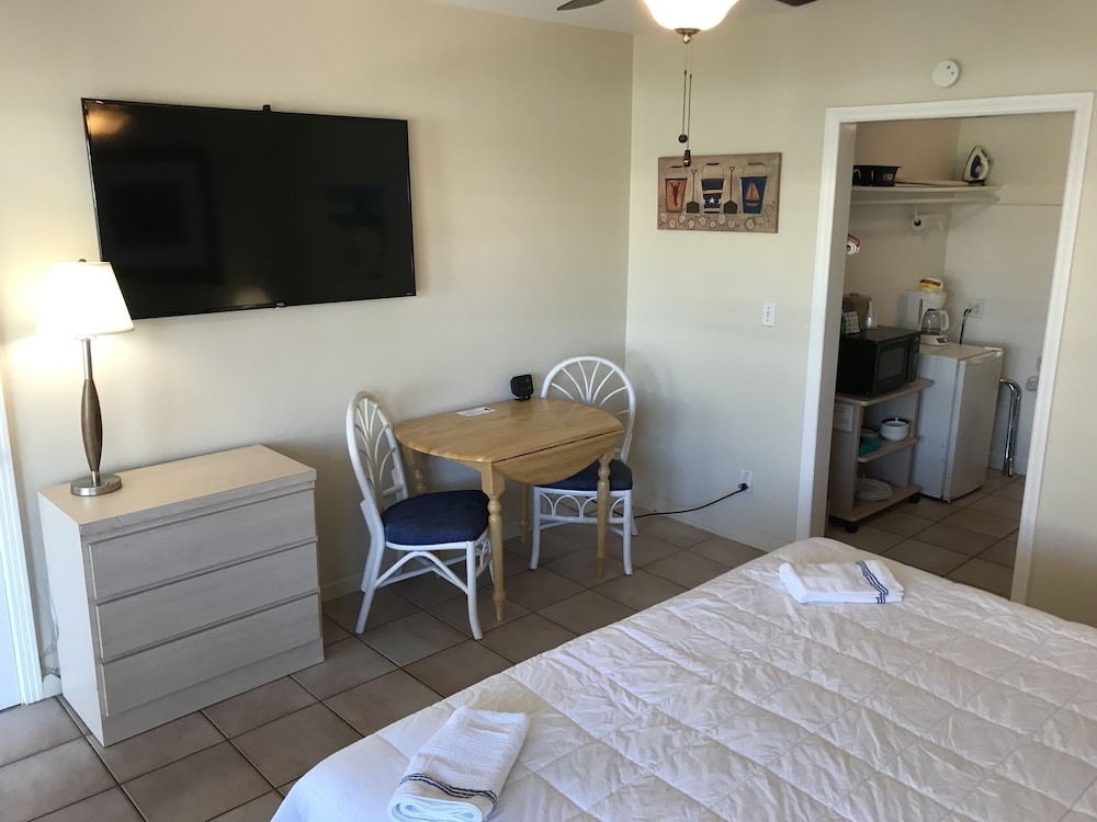 Miramar Resort 25/50