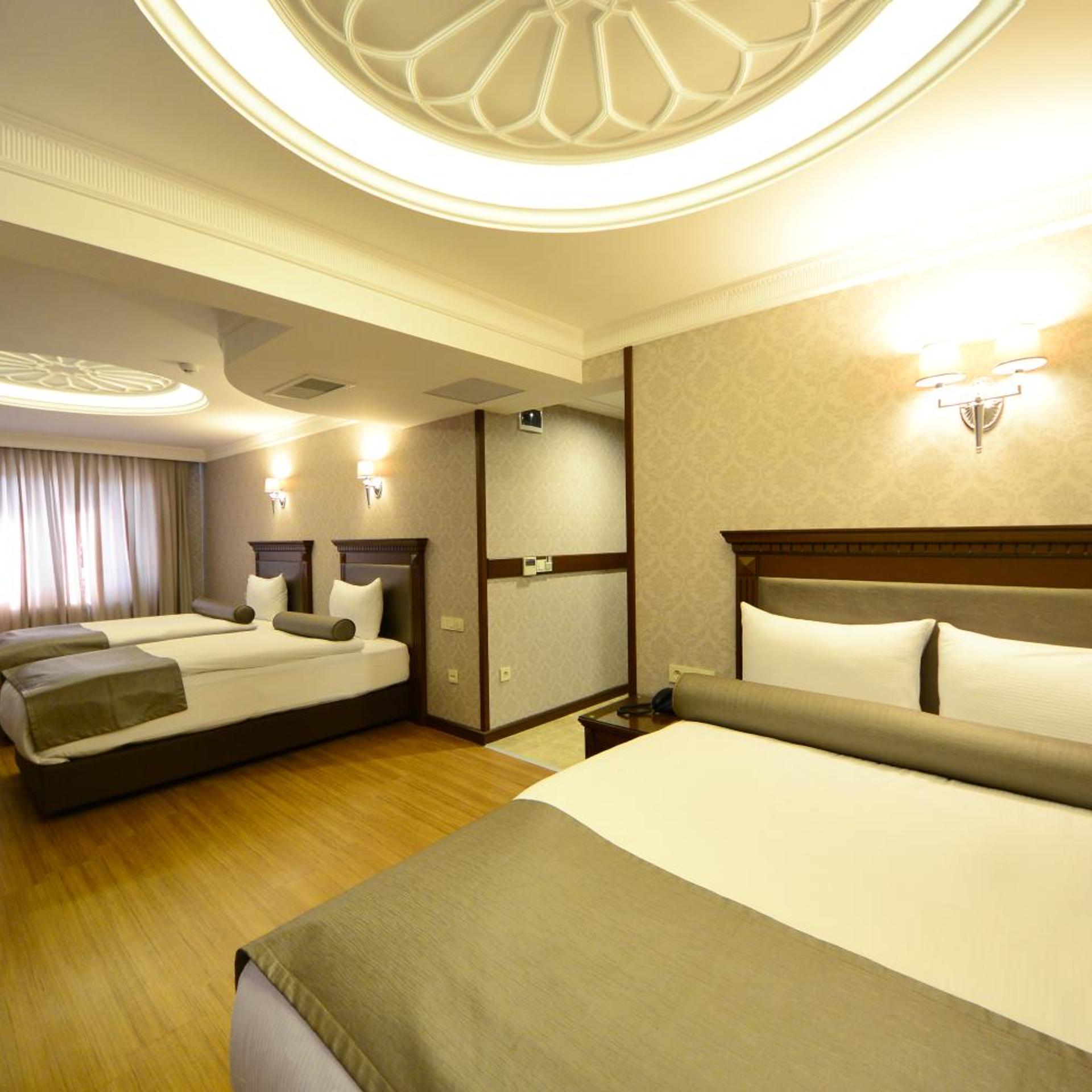 غرفة ثلاثية، Grand Bazaar Hotel 6/10