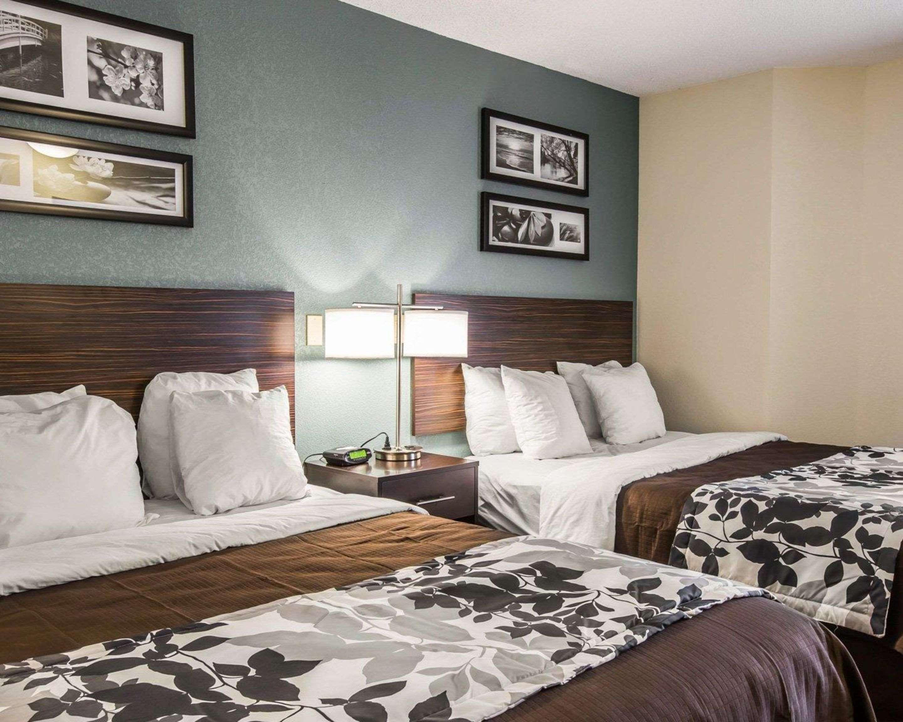 ROOM, 2 QUEEN BEDS