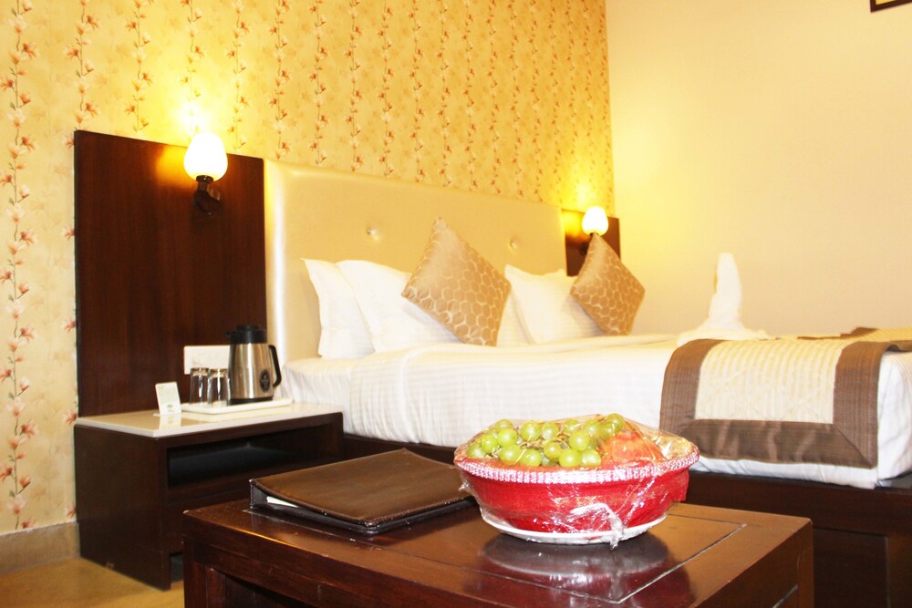 HOTEL APPLE INN photo2