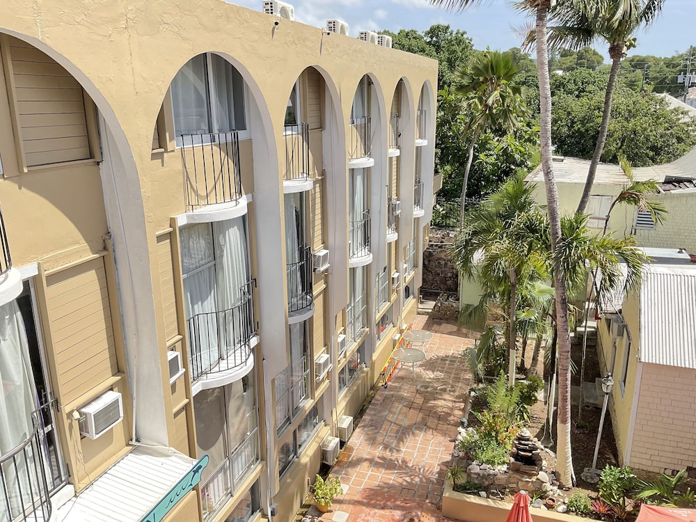 The Frederiksted Hotel 1/49