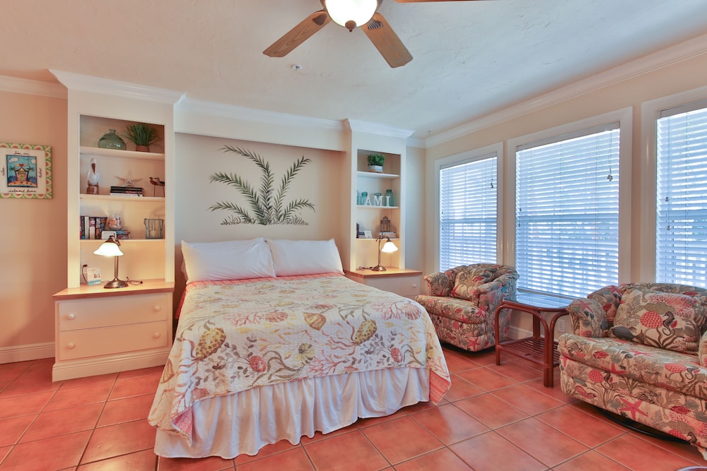 Tortuga, Studio, Gulf View, No Elevator