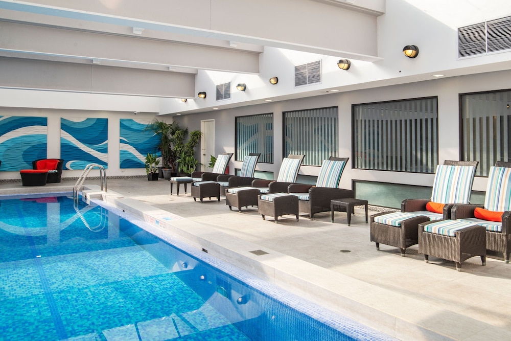 Delta Hotels by Marriott San Jose Aurola 26/50
