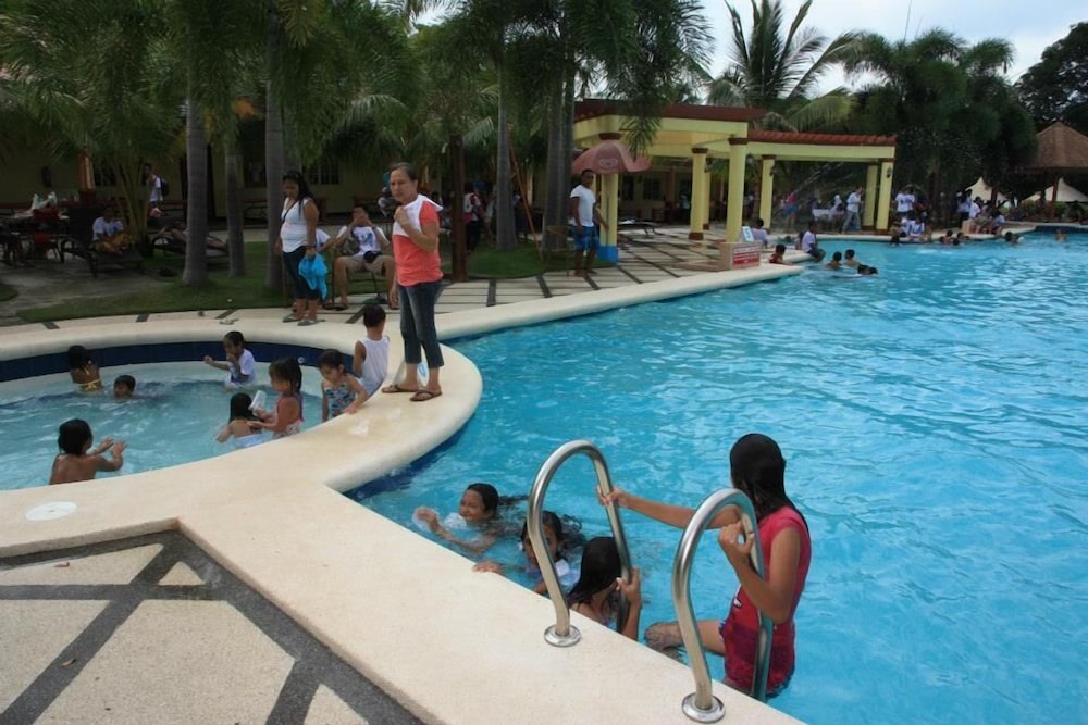 Hagnaya Beach Resort And Restaurant 9/19