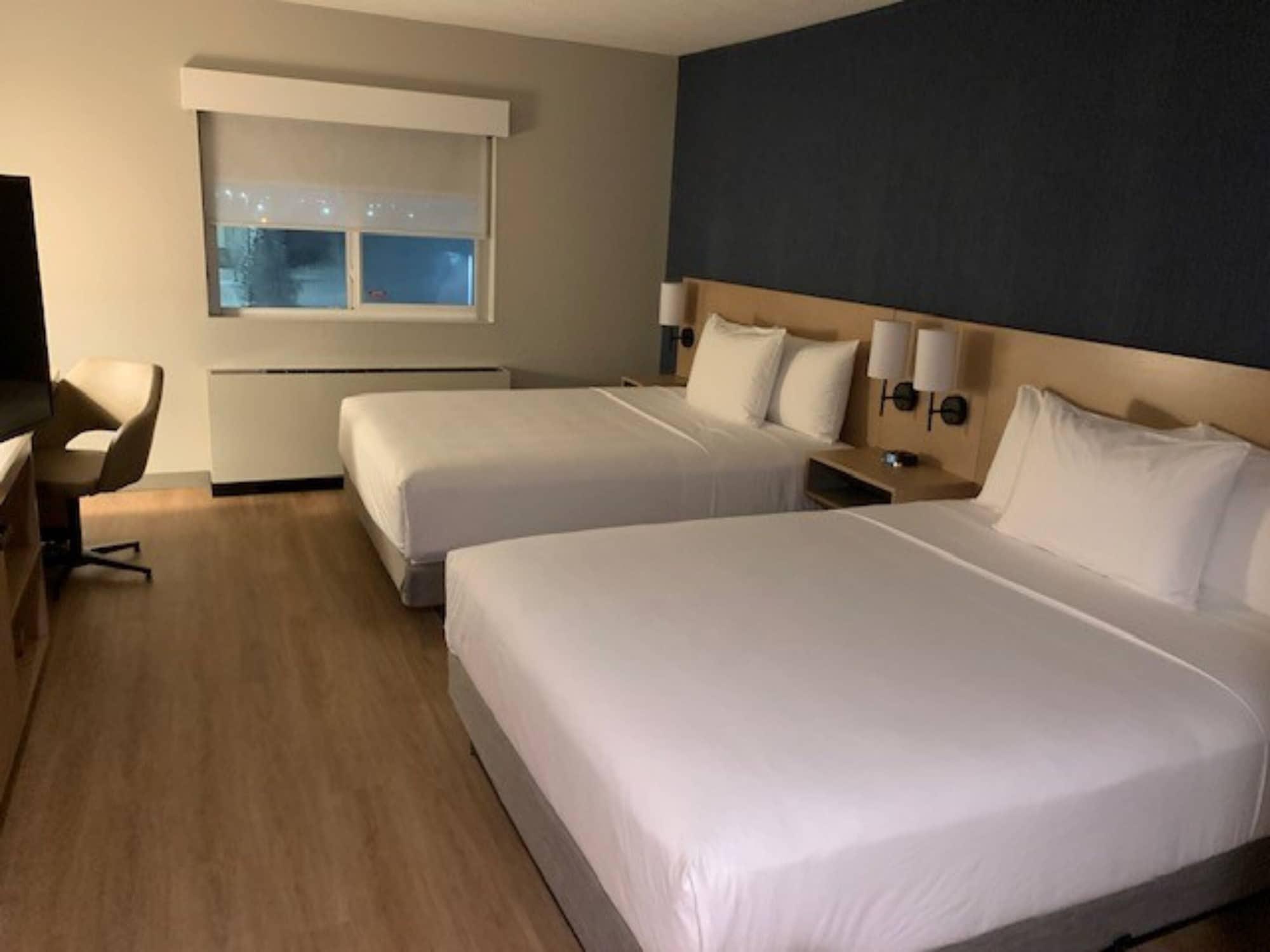 Room, Multiple Beds, Accessible