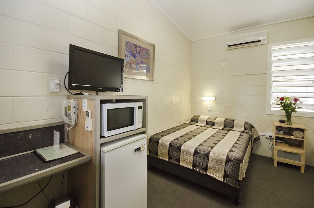 BUDGET, DOUBLE BED