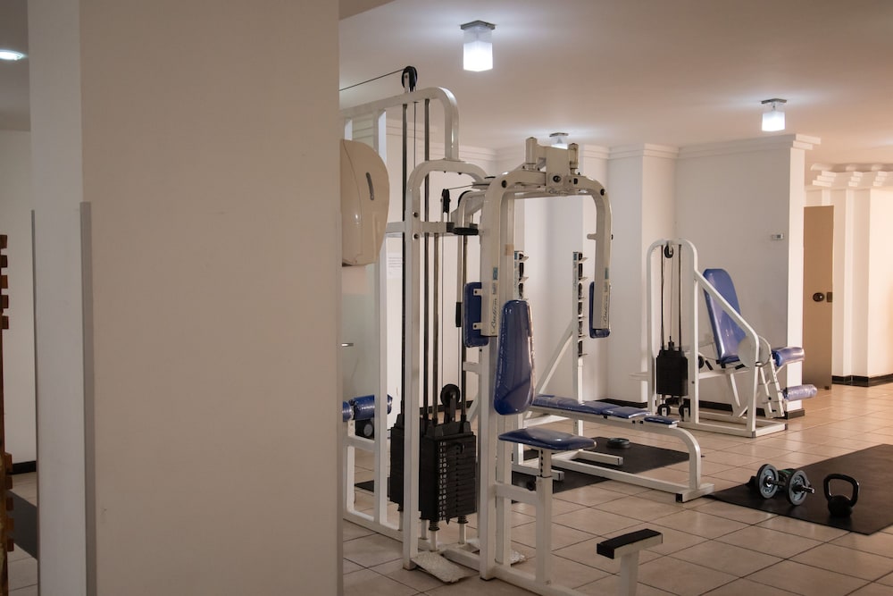 Golden Inga Suite Hotel 38/62