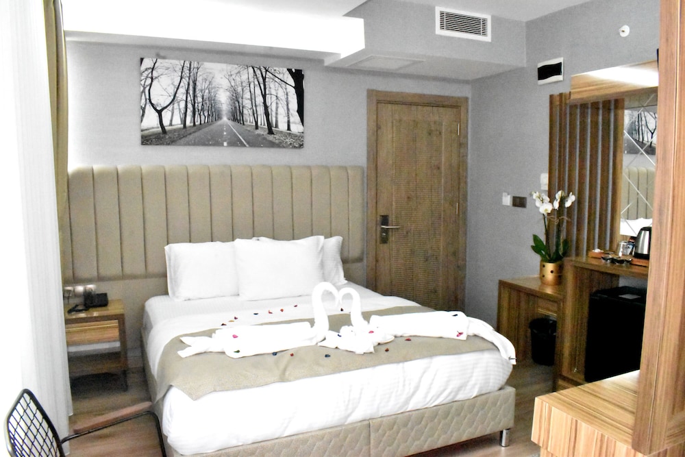 Dem Istanbul Airport Hotel 14/52
