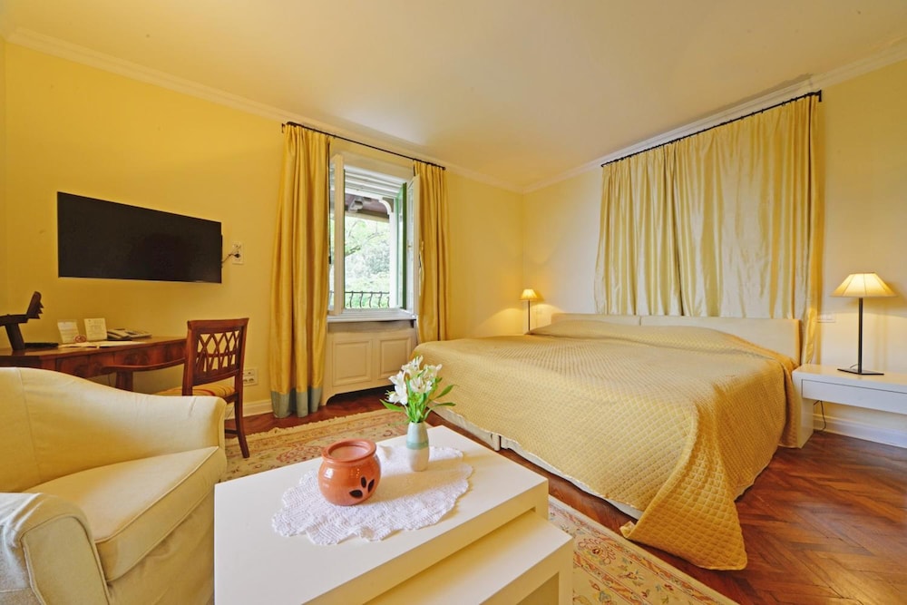 Hotel Villa Astra 13/50