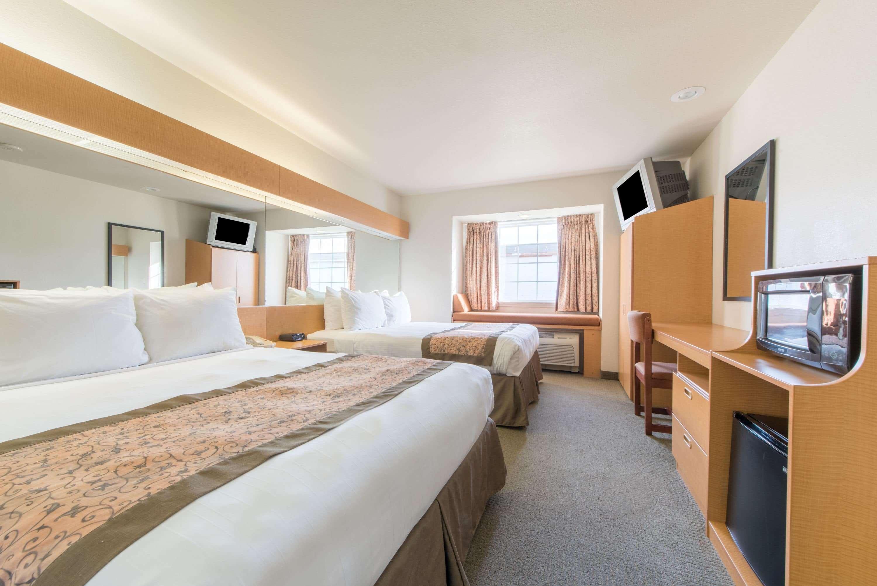 Microtel Inn & Suites by Wyndham Altus 4/16