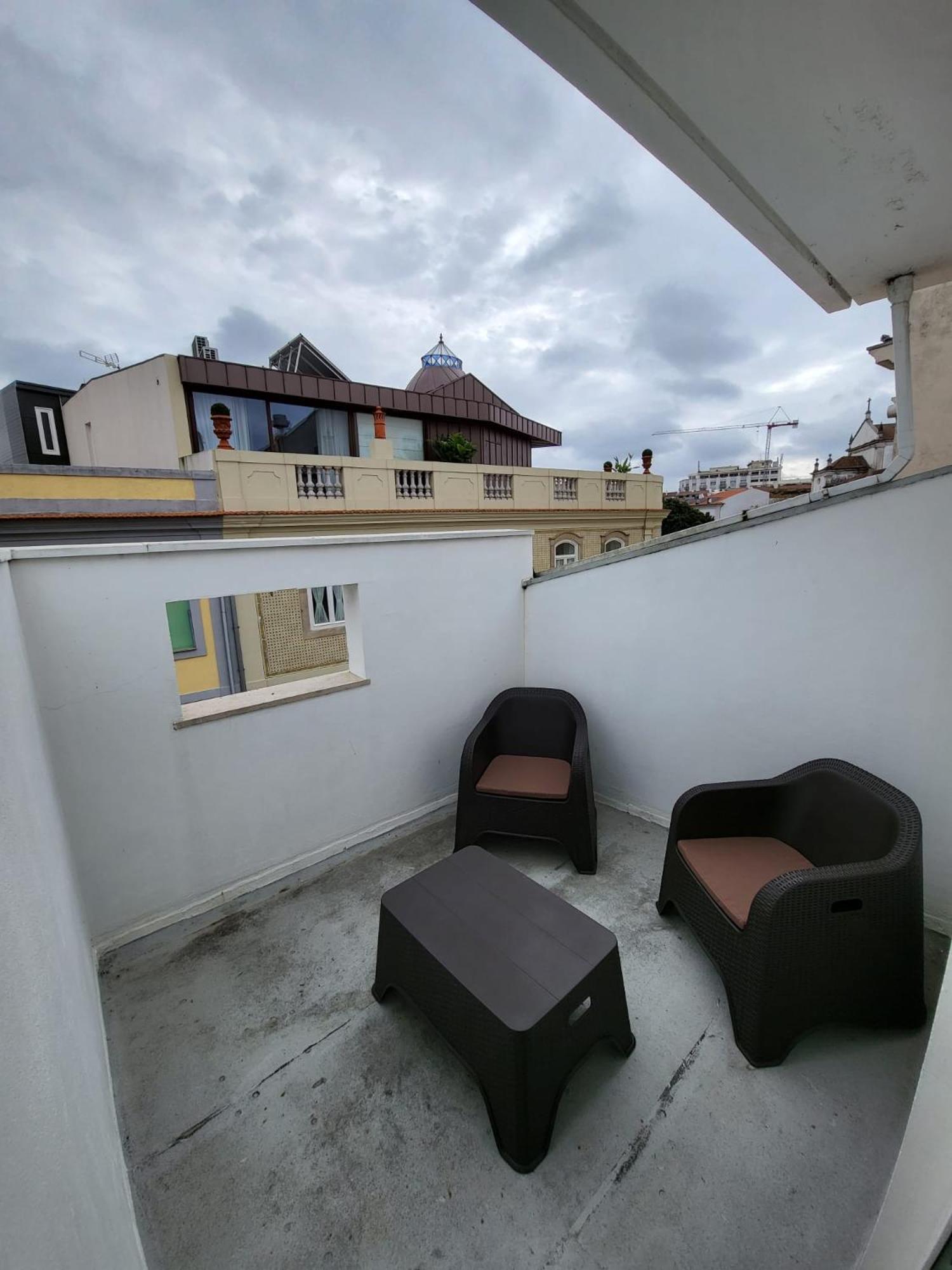 Jose Estevao Hotel 32/55