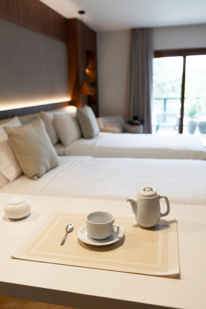 Five Hotel Asuncion 25/73
