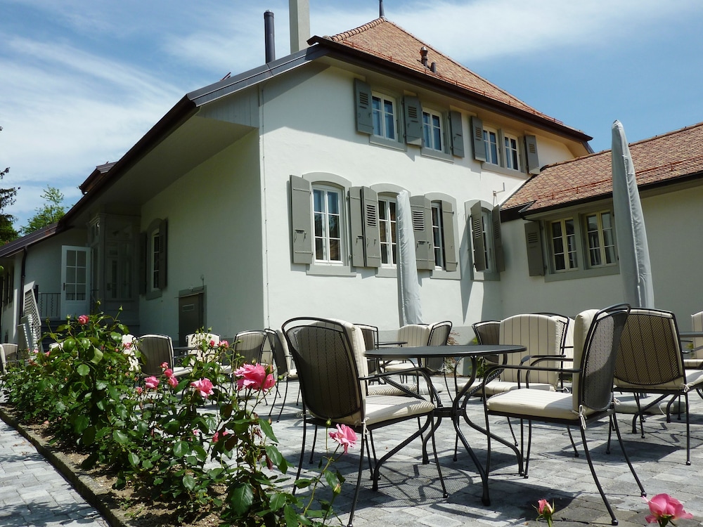 Hostellerie Le Petit Manoir 6/54