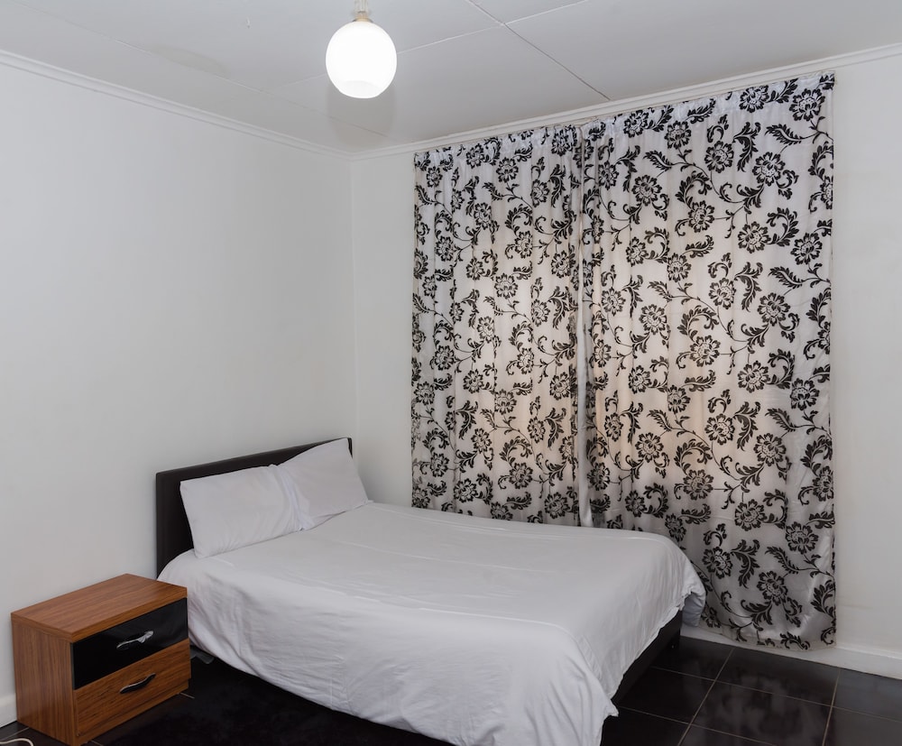 Spendwise Lodge And Apartments 9/50
