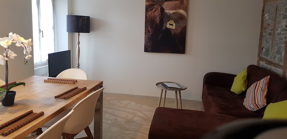 Easy Living Business Apartments 19/27