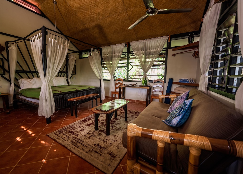 Table Rock Jungle Lodge 46/65