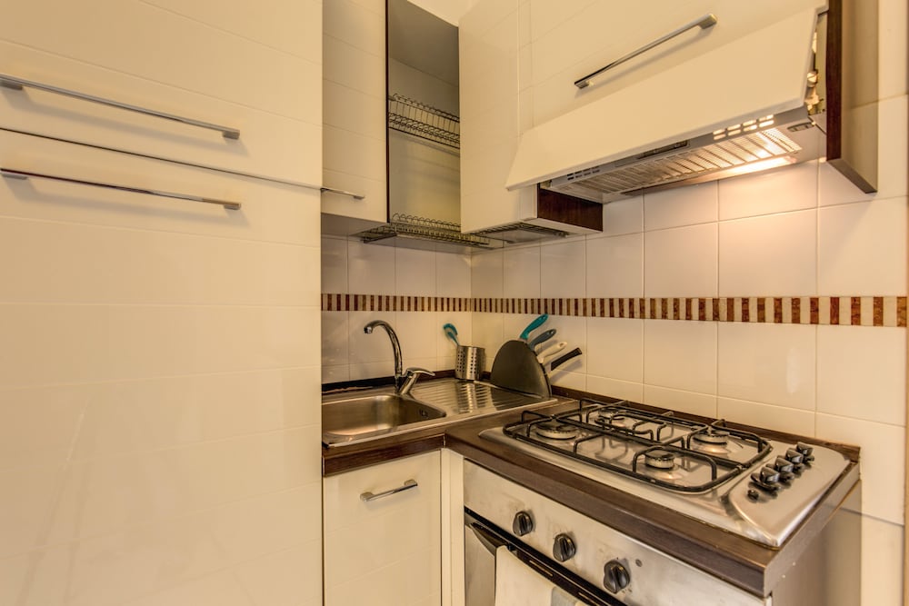 Aurelia Vatican Apartments 64/66