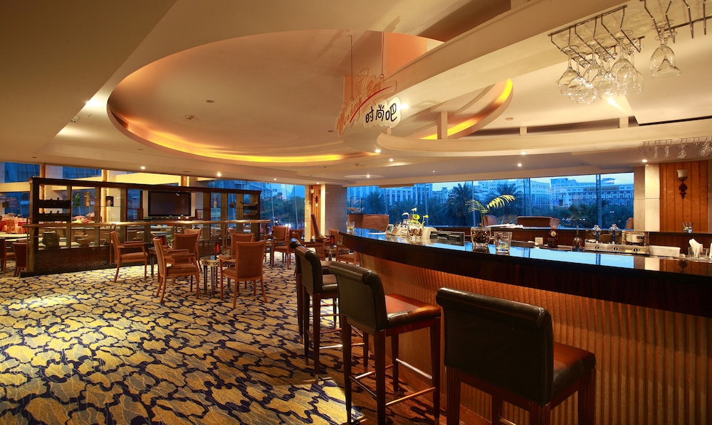 Lijiang Waterfall Hotel 53/71