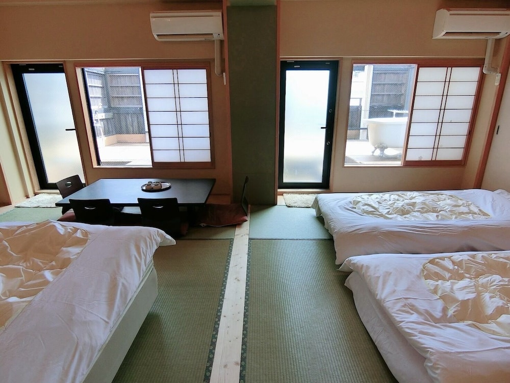 Minshuku Inn Shirahama Ekinoyado 8/66