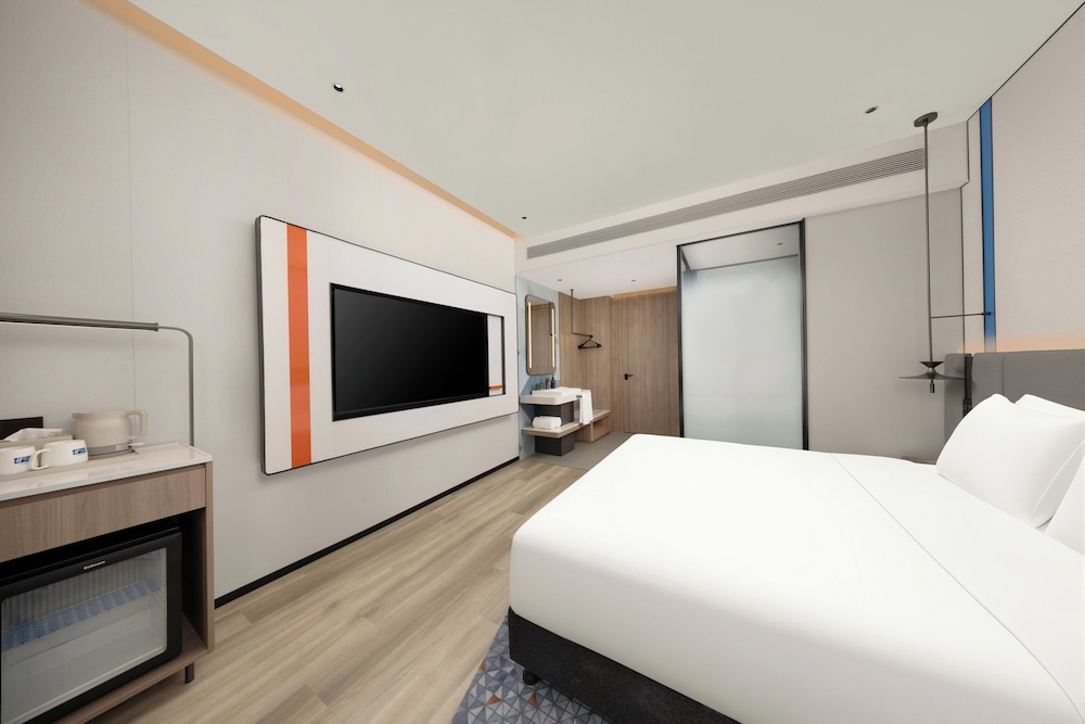 غرفة قياسية بسرير كينج، Holiday Inn Express Shanghai Jing An Xikang Road by IHG 1/9