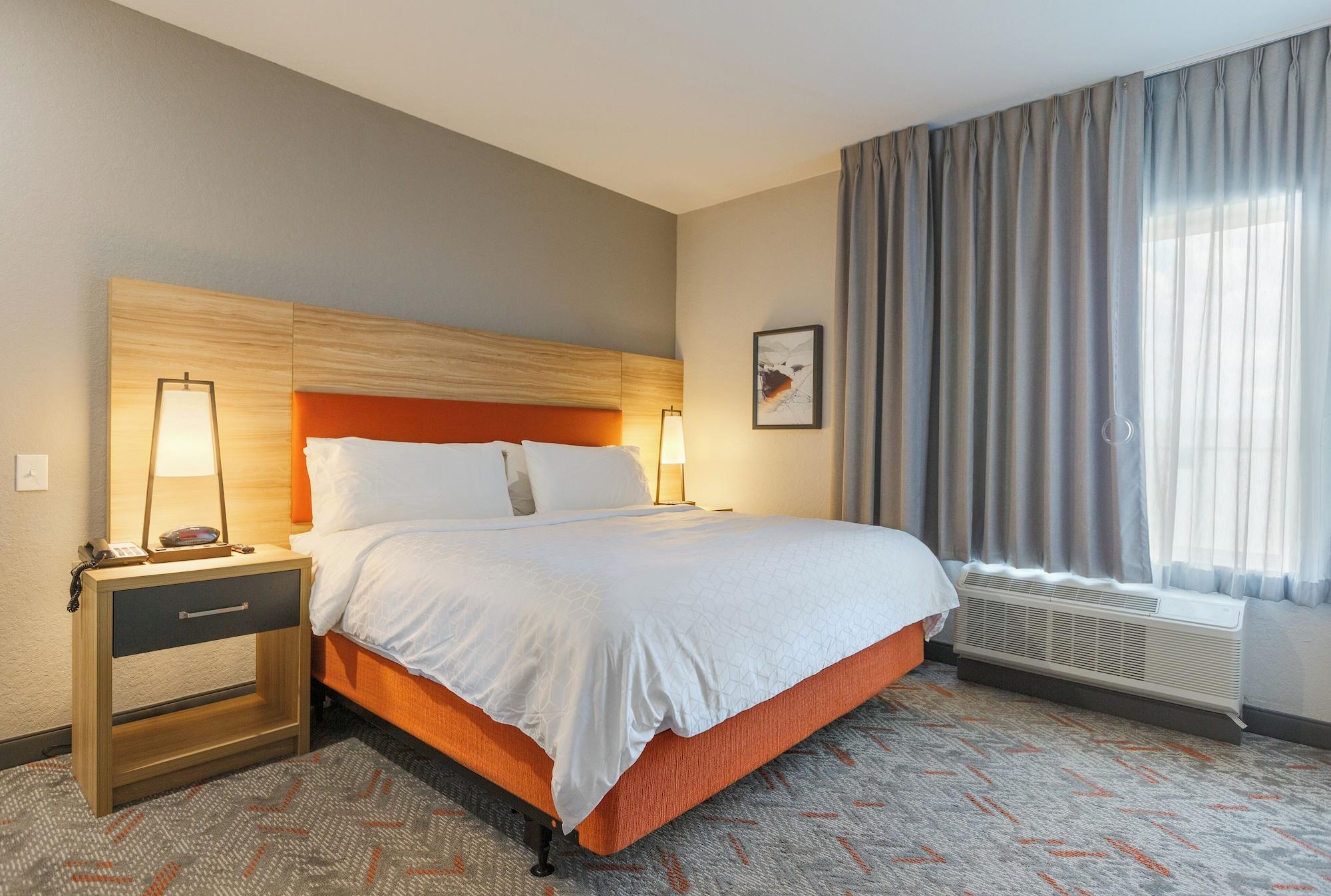 1 Bedroom, Suite