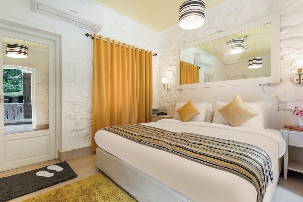 The Tamarind Hotel 12/50