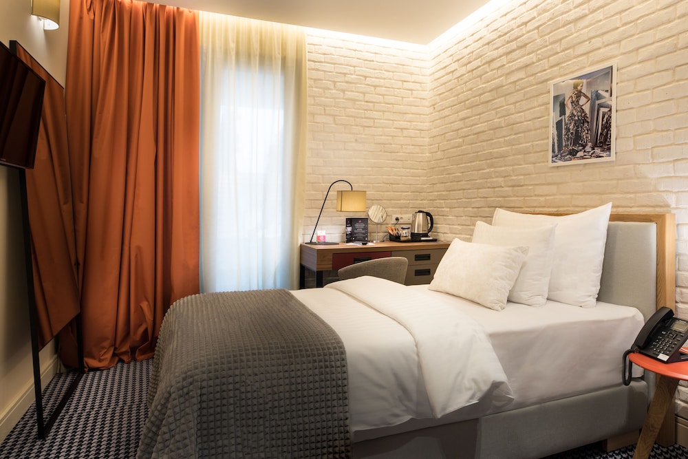 Livris Hotel 29/63