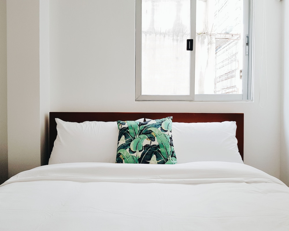 STANDARD, DOUBLE BED