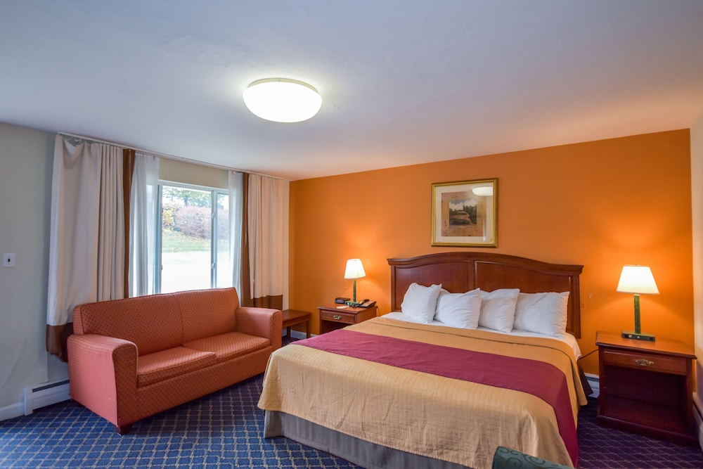 Deluxe, King Bed